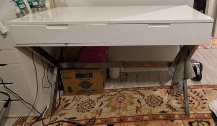 White vanity desk