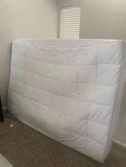 Queen mattress