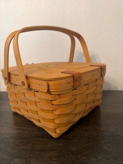 Longaberger Pie Carrier