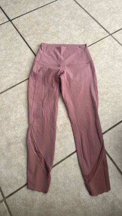 Lululemon tights size 4