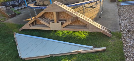 Shed roof trusses