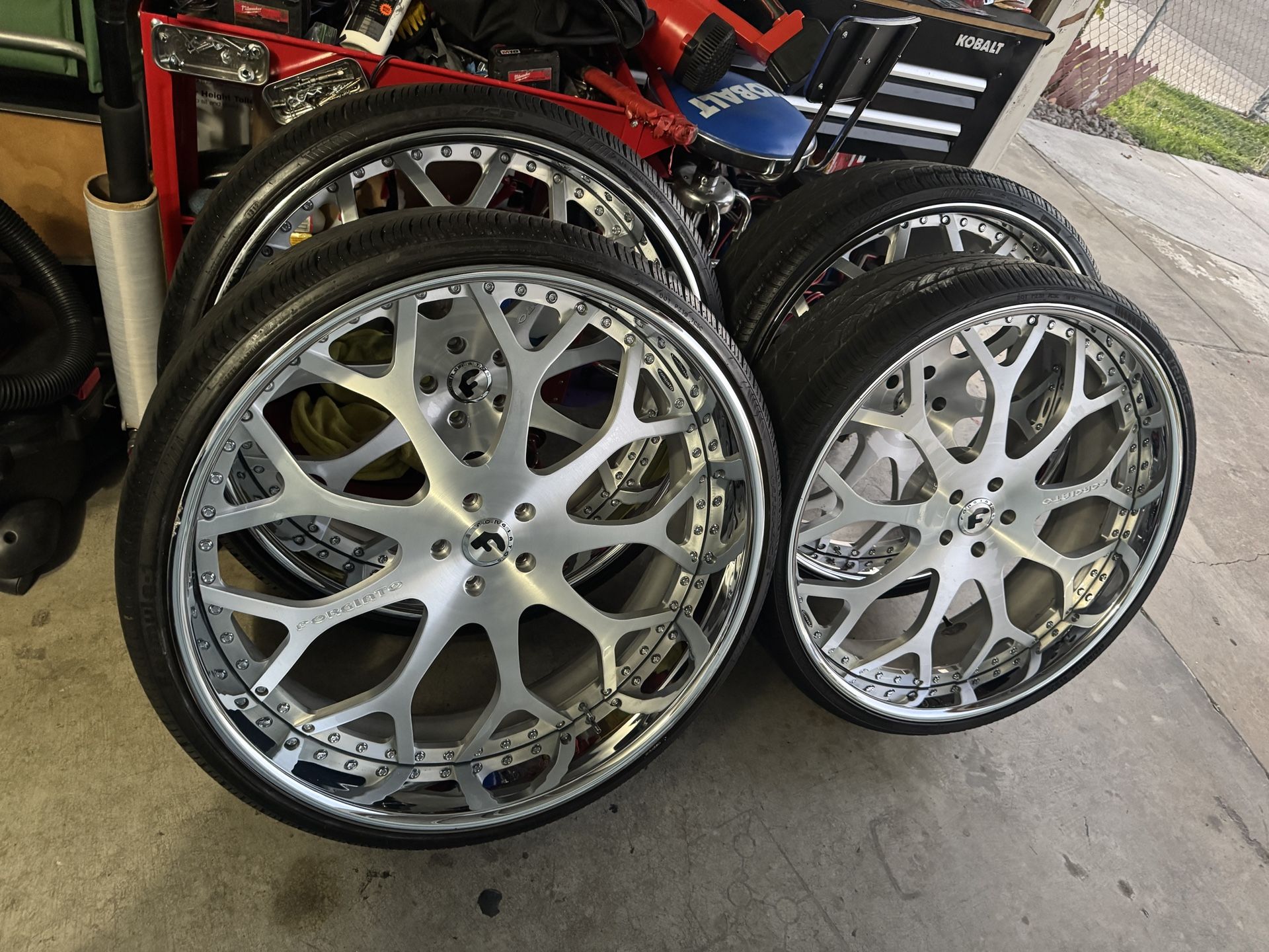 28” Forgiato Wheels N Tires 5x5 5x127