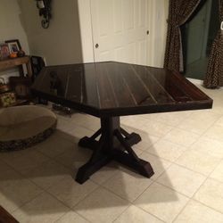 Dining Room Table 