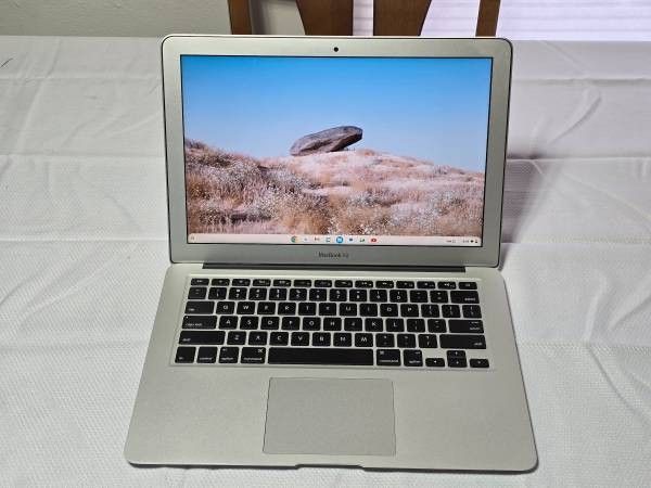 Apple MacBook Air (Intel Core i7/ 8GB Ram/ 256GB SSD) (Chrome Flex OS) 