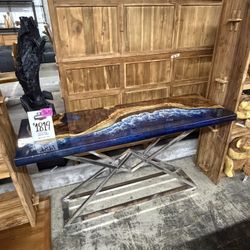 Beautiful Resin Entry Table 