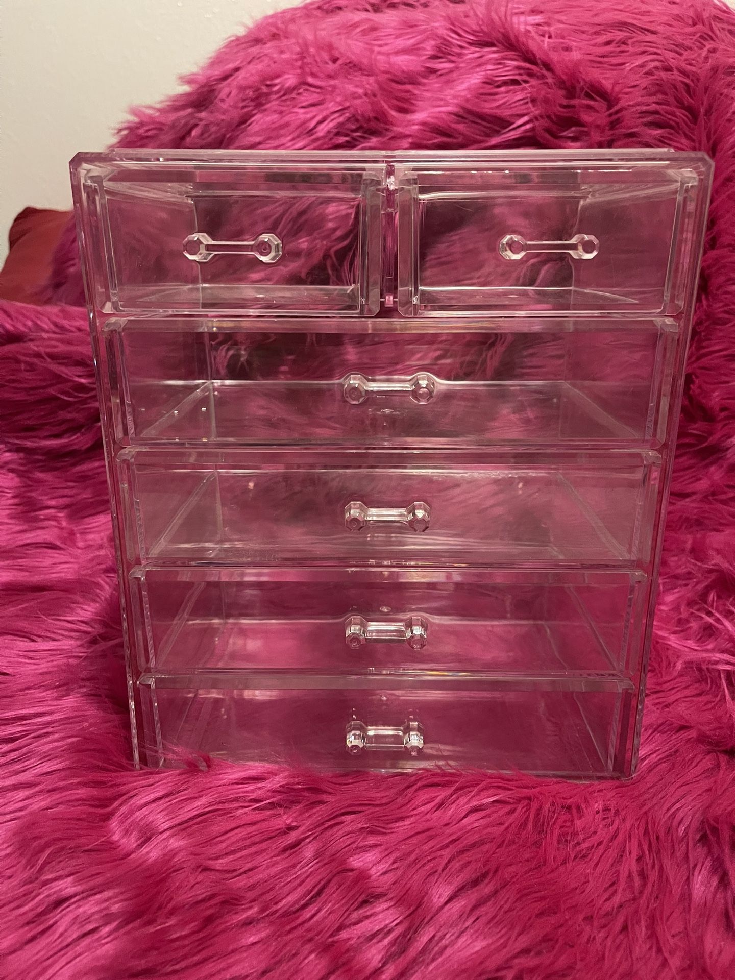 Clear/Pink Film Makeup Organizer/storage