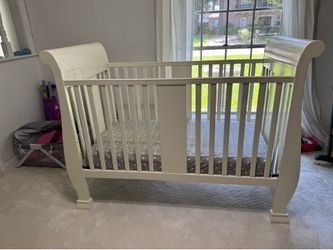 Solid wood crib pottery barn