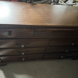 King Size Bed Set& Living Room Set Of 2 Couches