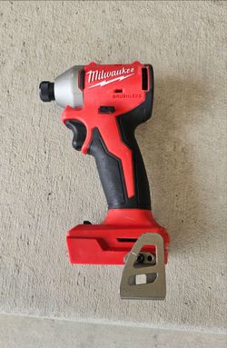 M18 impact driver (3 speed)