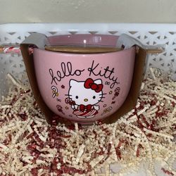 Hello Kitty Bowl With Chapsticks ❤️