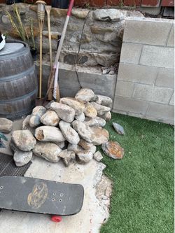 Free rocks