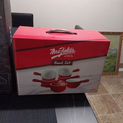 5 Brand New Vintage Red Stoneware Soup Pots & Chili Bowls w/ Handle – 16 oz – Unique Shape