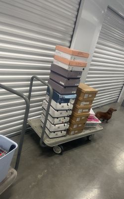 Entire Stock Of Women’s Shoes- Various Size And Conditions 