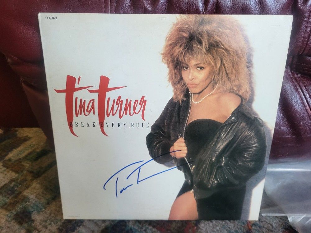 Excellent Condition Autographed Tina Turner Vinyl Record Album Break Every Rule!