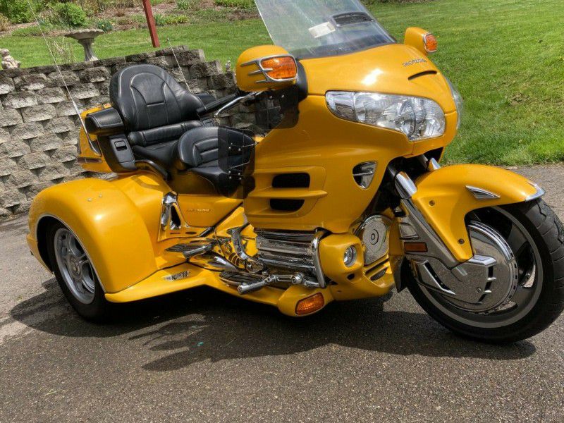 Photo 2007 Honda Gold Wing URGENT FOR SALE
