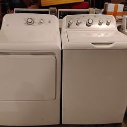 GE washer and gas dryer set