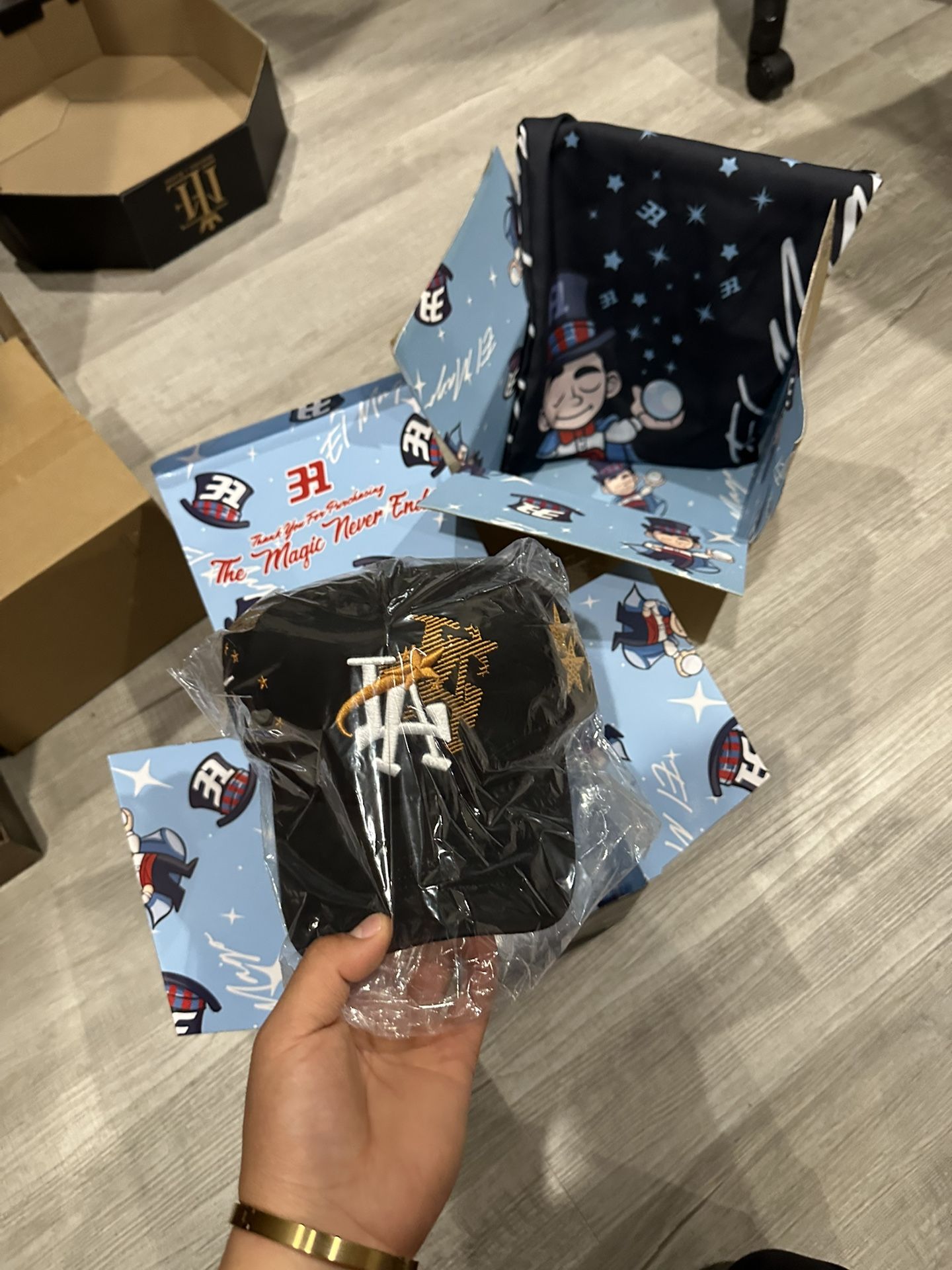 31 El Mago Yellow Hat