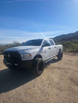 2018 Ram 2500 Tradesman 6.4L HEMI | 115k Miles | New Tires | Tow Package | Clean