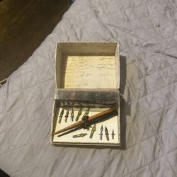 Calligraphy Wooden Pin Set