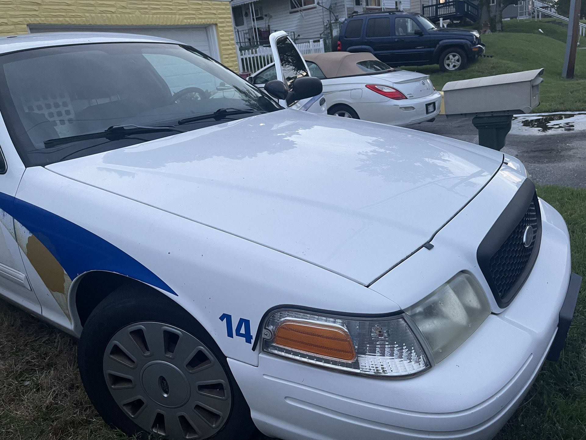 2010 Ford Crown Victoria