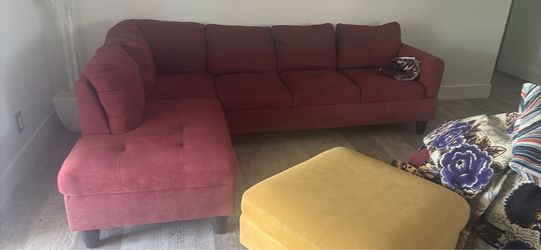Couch with attached chaise