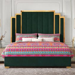 King Size bed - Bed Frame, Mattress, Bed sheet everything same as in picture