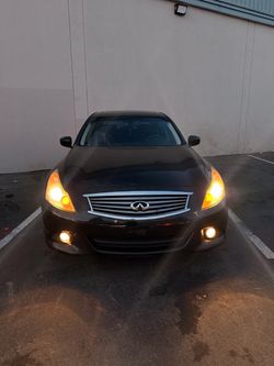 2012 Infiniti G37