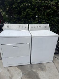 Washer and dryer set