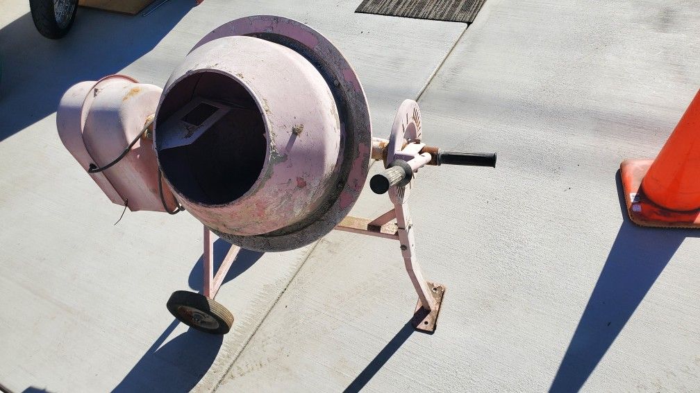 Mini Concrete Mixer 