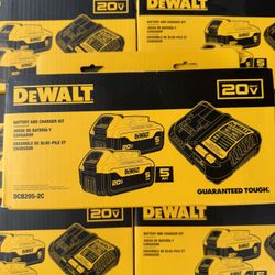 5.0 Batteries 2 Pack & Charger Dewalt 