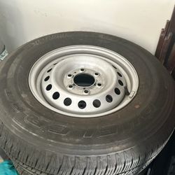 Bridgestone H/T 255/70/16 