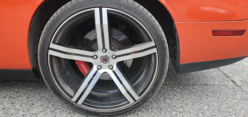 22 inch Wheels And Tires Fits 2008 Dodge Challenger
