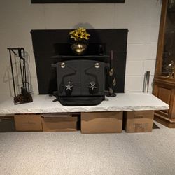 Fisher Grandma Bear Wood Stove
