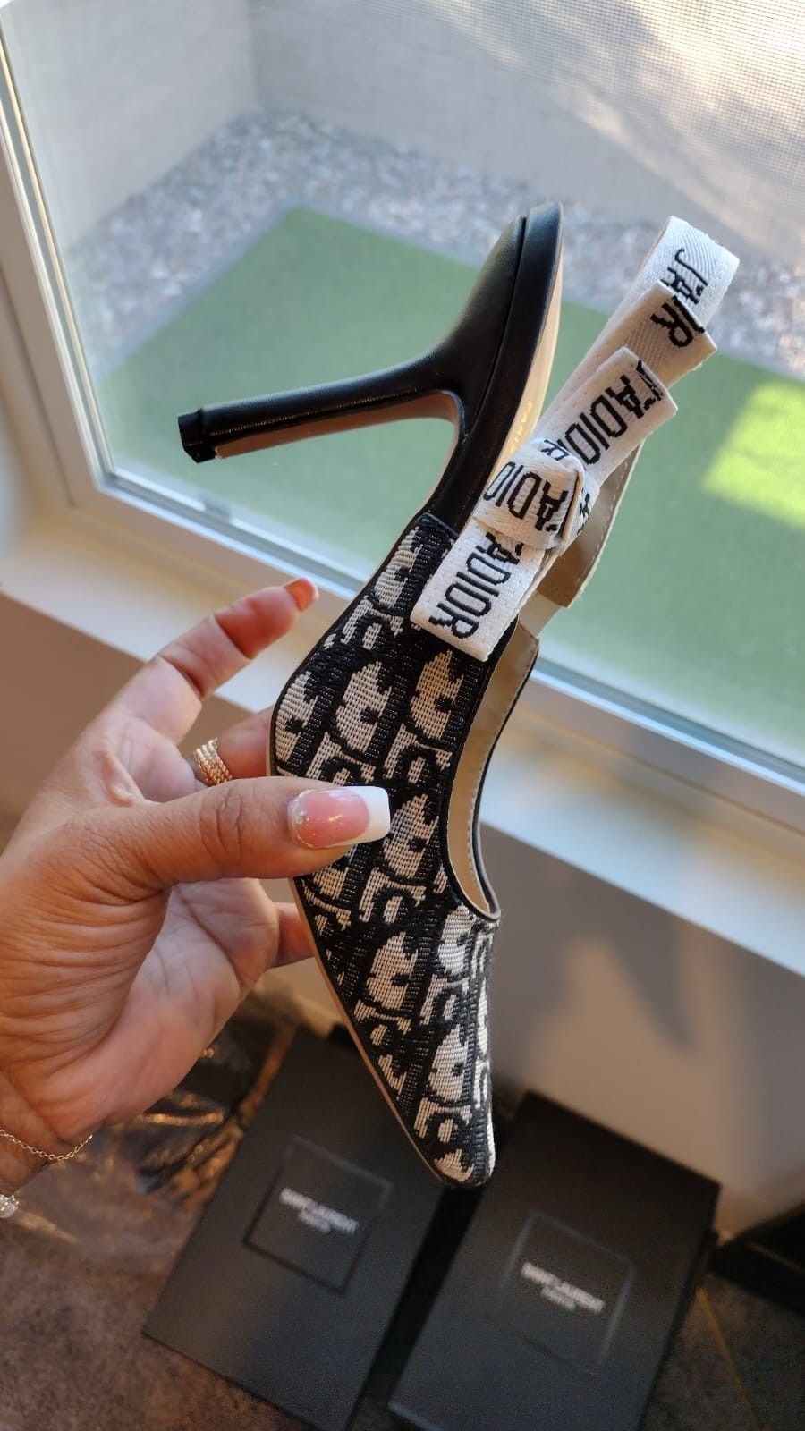 Christian Dior Embroidered Slingback Heels👉See Pics