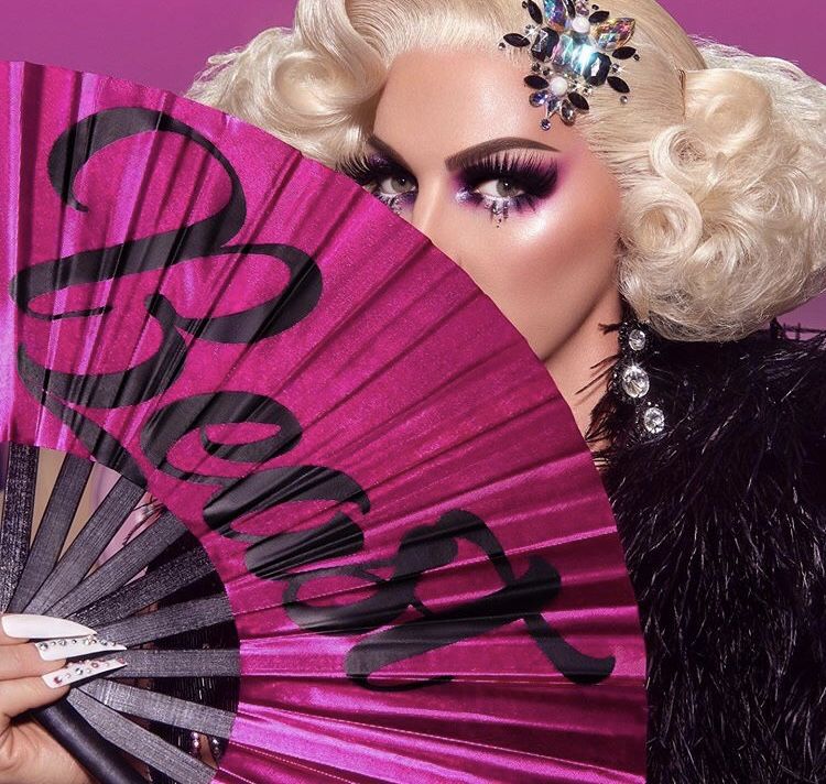Alyssa Edwards ABH Beast Folding fan ✨