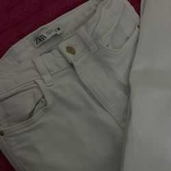 white high rise zara jeans never worn