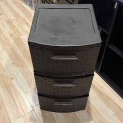 Mini Plastic Dresser