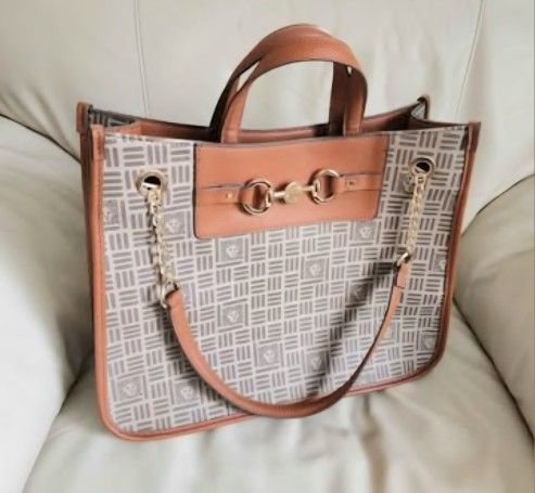 Anne Klein signature large tote, handbag,  shoulder bag, like new