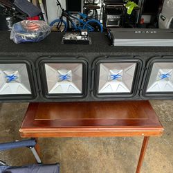 4 12in Subwoofers 