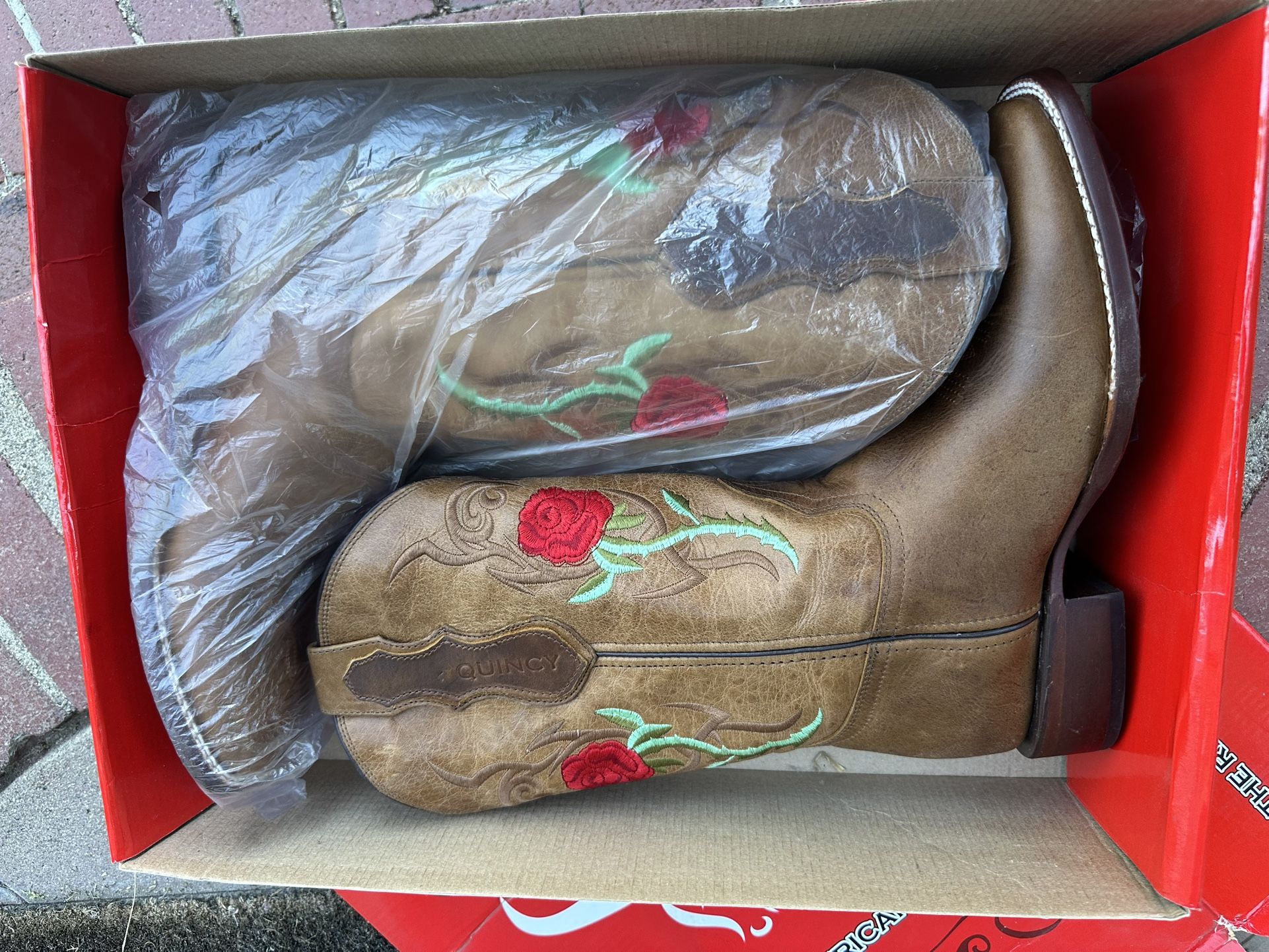 Quincy Boots