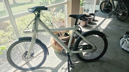 Vanmoof bikes