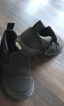Boys size 8 Vans
