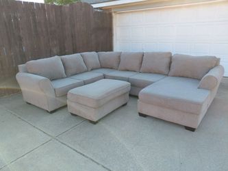 Sectional & Ottoman (delivery available)