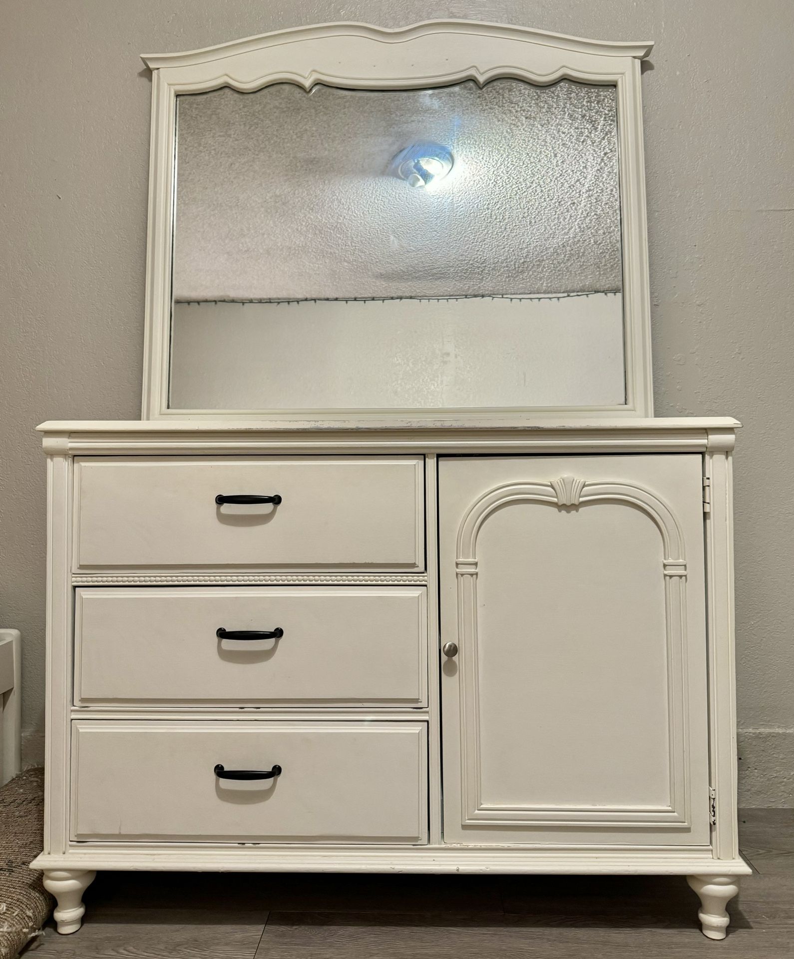 Wood Dresser/Vanity