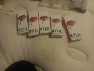 Kylie matte lipstick 💄 and lipliner