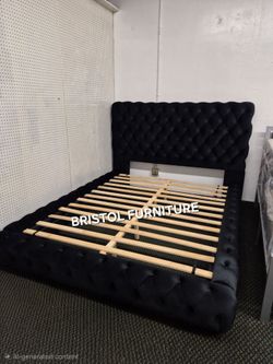 ❇️ Queen Bed Frame, Black Velvet Tufted, (No Including Mattress ), New in the Box.