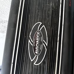 Avionixx Amplifier