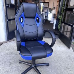 New! Only 70!! Racing Style Game Chair with Padded Armrests and Lumbar Support. 250lbs Weight Capacity (Blue)