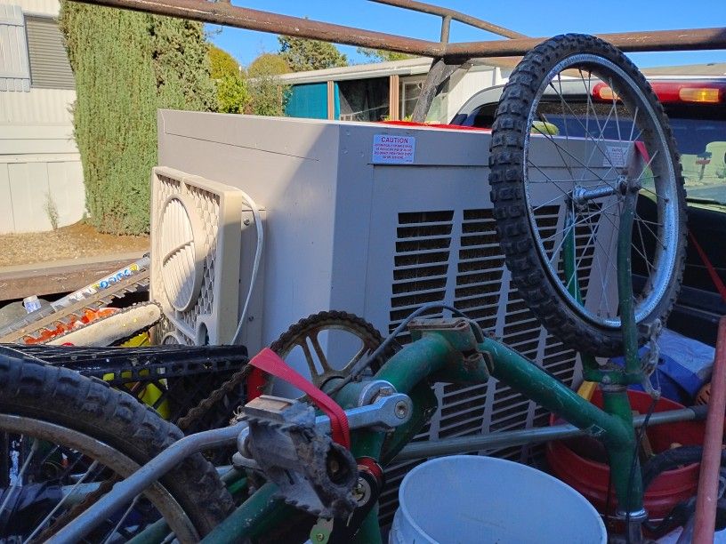 Swamp Cooler Like New