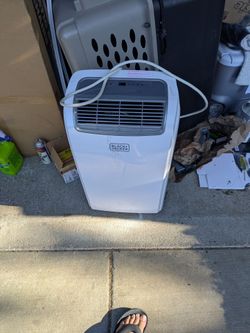 Portable air conditioner Black& Decker